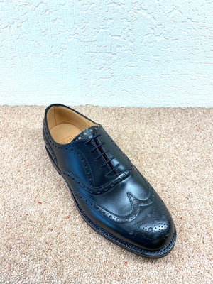 
                  
                    Tay Oxford Brogue
                  
                